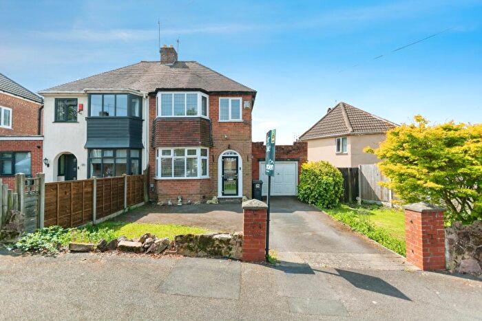 3 Bedroom House For Sale In Glenwood Road, Birmingham, West Midlands, B38
