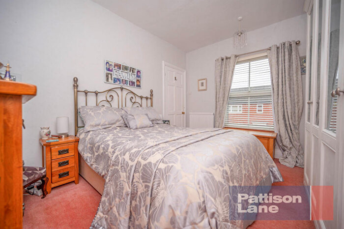 3 Bedroom End Of Terrace House For Sale In Nichols Street, Desborough, Kettering, NN14