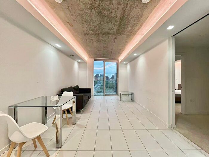 1 Bedroom Flat To Rent In Tidal Basin Road, London, E16