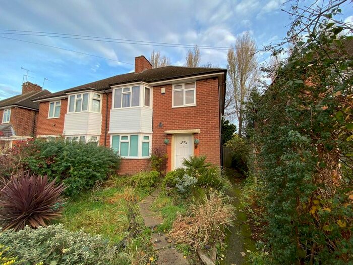 3 Bedroom Semi-Detached House To Rent In Abbeyfield Road, Erdington, Birmingham B23