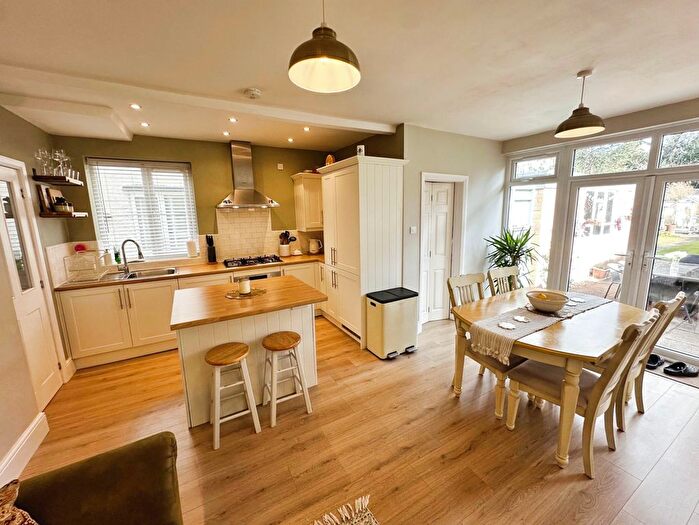 3 Bedroom Semi-Detached House For Sale In The Crescent, Tettenhall Wood, Wolverhampton, WV6