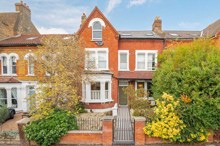 1 Bedroom Flat For Sale In Lewin Road, Streatham, SW16