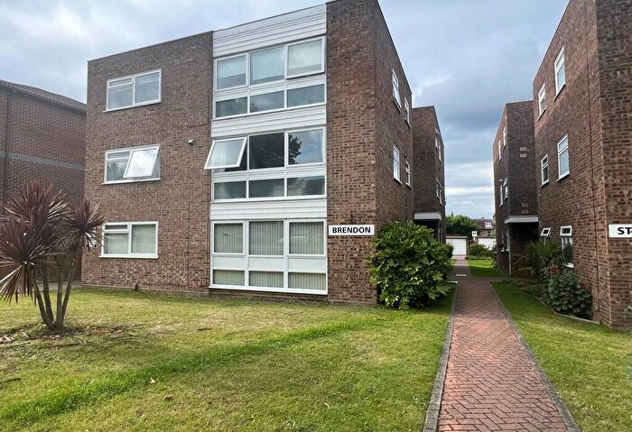3 Bedroom Flat To Rent In Brendon, The Park, Sidcup, Kent, DA14