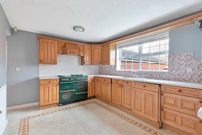 4 Bedroom Detached House For Sale In Grosmont Way, Newport, NP10