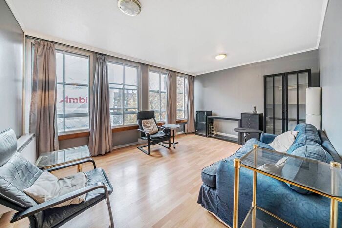 2 Bedroom Flat For Sale In Emanuel House, Westminster, London, SW1P