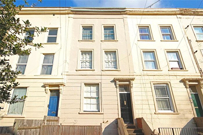 6 Bedroom Terraced House To Rent In Albert Park, Montpelier, Bristol, BS6