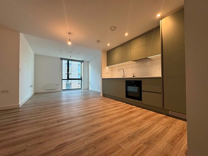 1 Bedroom Flat To Rent In N, Kimpton Road, Luton, LU2