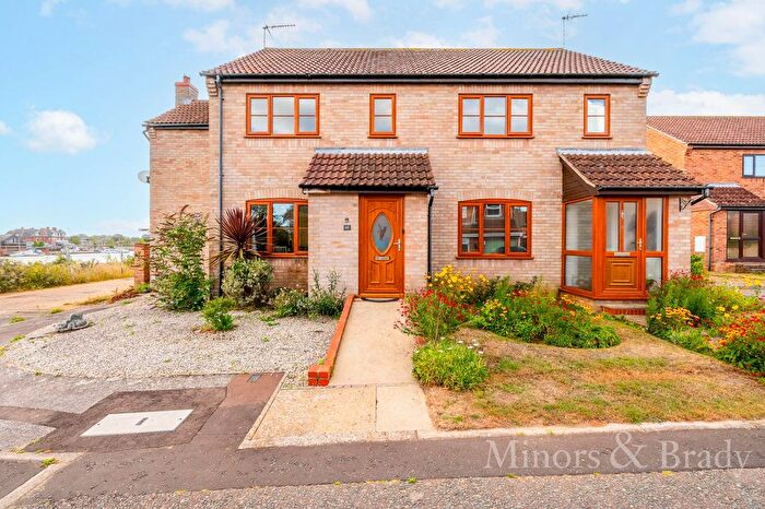 4 Bedroom Property To Rent In Caldecott Road, Lowestoft, NR32