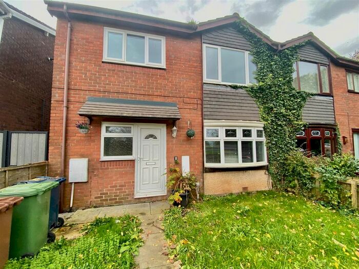 3 Bedroom Semi-Detached House To Rent In Boston Crescent, Sunderland, SR5