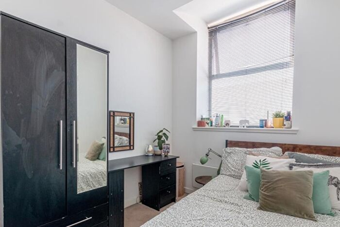 2 Bedroom Flat To Rent In Duckmoor Road, Bristol, BS3