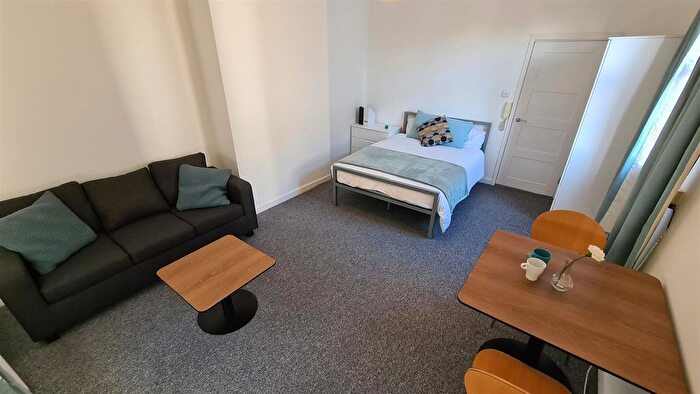 Studio To Rent In Church Road, Urmston, M41