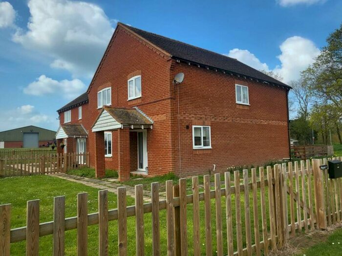 4 Bedroom House To Rent In Heydon Grange, SG8