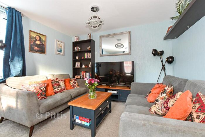3 Bedroom End Of Terrace House For Sale In Red Fox Approach, Newport, Isle Of Wight, PO30