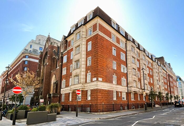 2 Bedroom Flat To Rent In Seymour Street, Marylebone, London, W1H