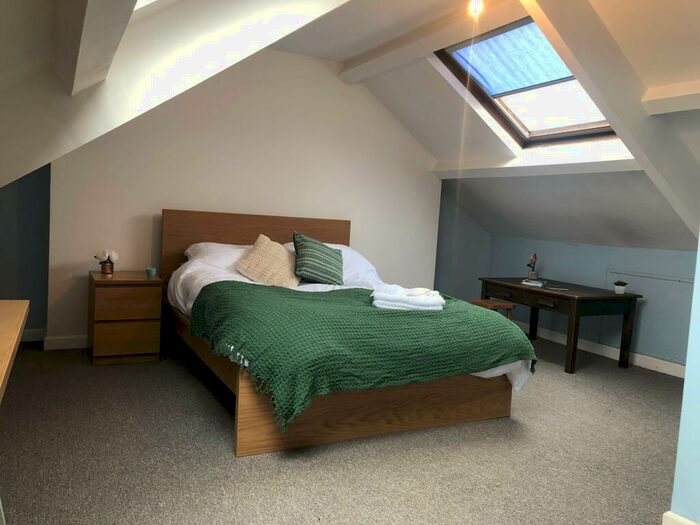 4 Bedroom House To Rent In Nelson Street, Greenbank, Plymouth, PL4