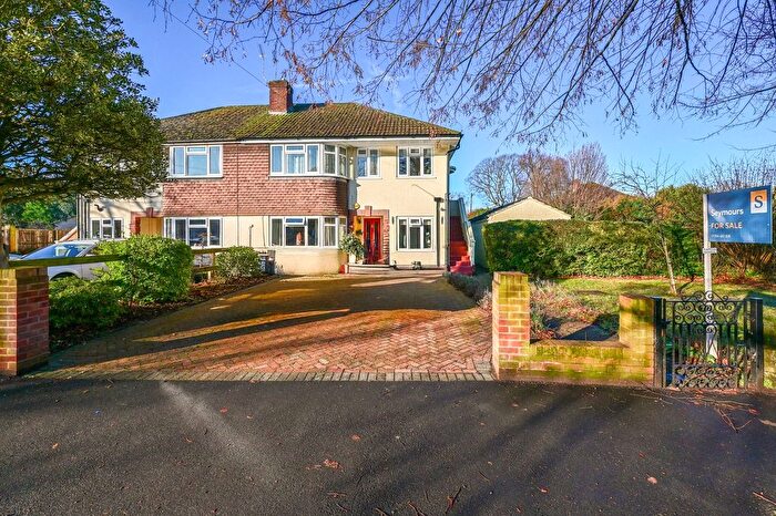 2 Bedroom Maisonette For Sale In Staines, Surrey, TW18