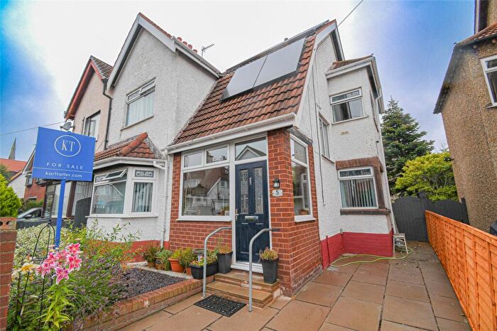 3 Bedroom Semi-Detached House For Sale In Glebelands Road, Moreton, Wirral, CH46