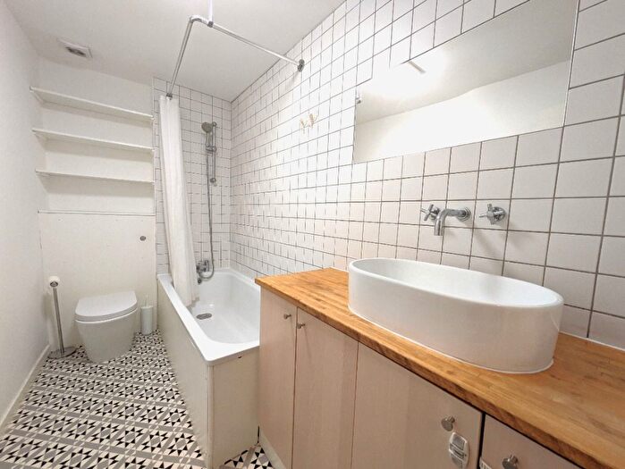 1 Bedroom Flat To Rent In Howden Street, Edinburgh, EH8