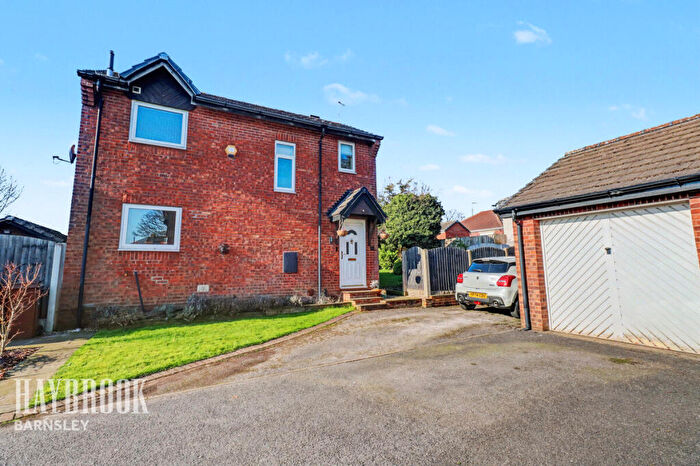 3 Bedroom Detached House For Sale In Park Hill Grove, Dodworth, S75