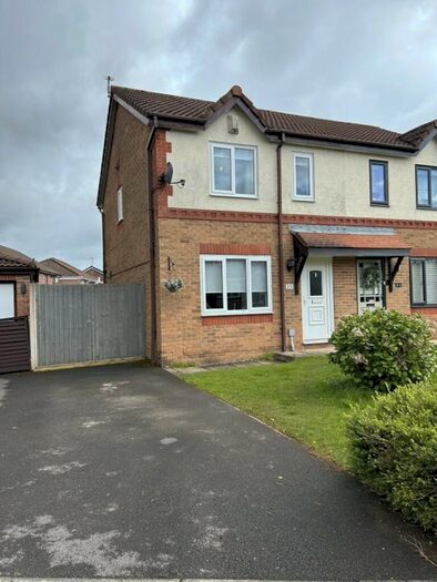 3 Bedroom Semi-Detached House To Rent In Teal Grove, Liverpool, L26