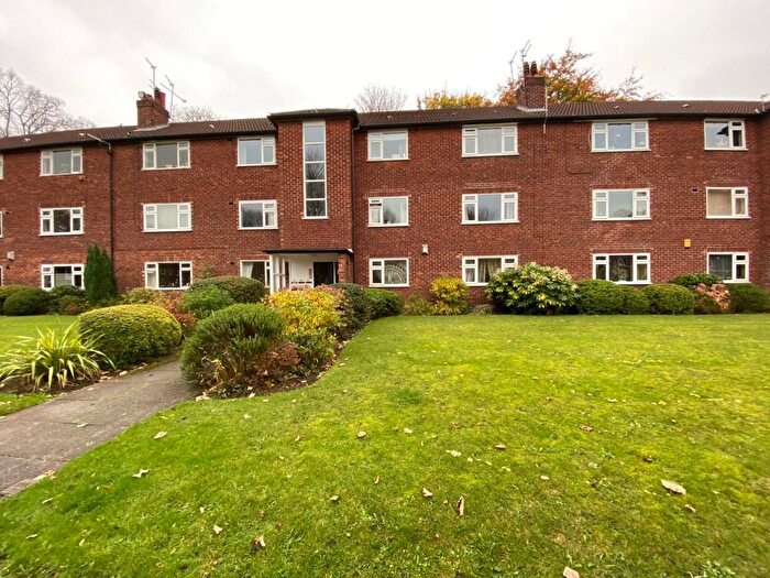 2 Bedroom Flat To Rent In Woodlawn Court, Whalley Range, Manchester, M16