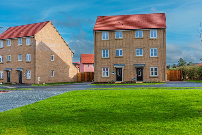3 Bedroom Semi-Detached House For Sale In Mendham Lane, Harleston, Norfolk, IP20