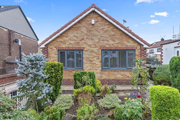 2 Bedroom Bungalow For Sale In Woodhall Road, Pudsey, LS28