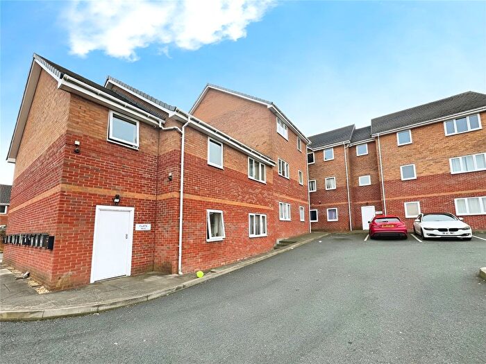 2 Bedroom Flat To Rent In Dudley Road East, Tividale, Oldbury, West Midlands, B69