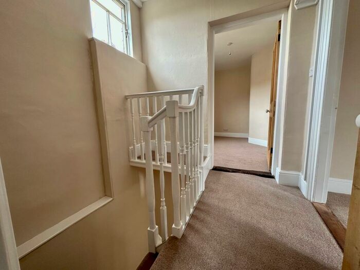 2 Bedroom Cottage To Rent In Bridge Street, Coggeshall, Colchester, CO6