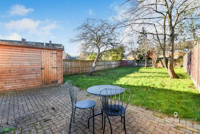 4 Bedroom Semi-Detached House To Rent In Ronelean Road, Surbiton, KT6