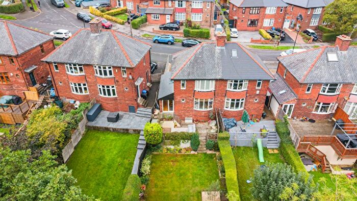 3 Bedroom Semi-Detached House For Sale In Lees Hall Road, Norton Lees, S8