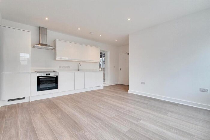 2 Bedroom Flat For Sale In Ferringham Lane, Ferring, Worthing, BN12