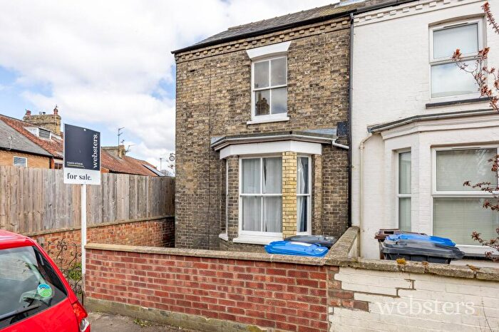 2 Bedroom Terraced House For Sale In Cardiff Road, Norwich, NR2