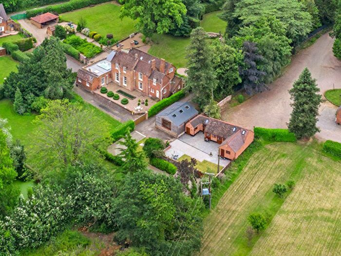 9 Bedroom Country House For Sale In Grafton Lane, Upton Warren, Bromsgrove Worcestershire, B61