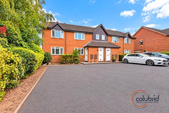 2 Bedroom Maisonette For Sale In Wilshire Avenue, Chelmer Village, Chelmsford, CM2