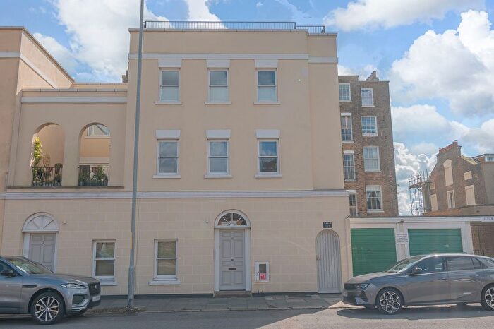 2 Bedroom Flat To Rent In Royal Crescent, St. Augustines Road, CT11