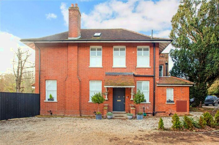 4 Bedroom End Of Terrace House For Sale In Theydon Priory, Coopersale Lane, Theydon Garnon, Epping, CM16