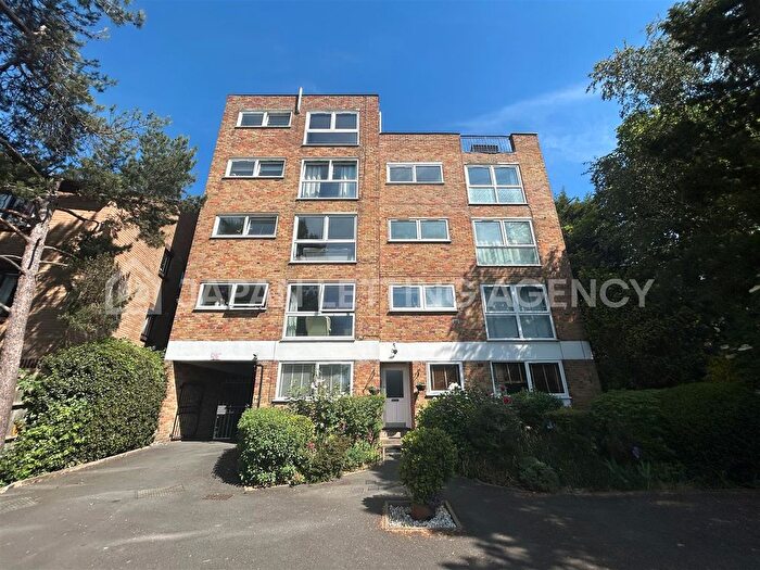 2 Bedroom Flat To Rent In Little Grange, Perivale Lane, UB6