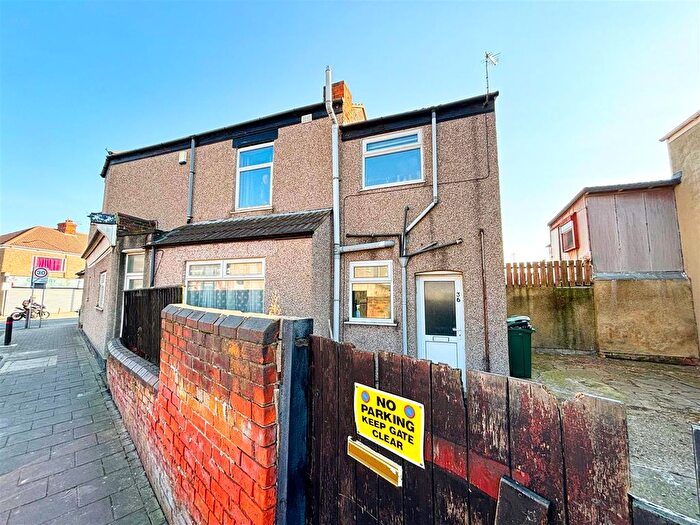 1 Bedroom Flat To Rent In Ladysmith Road, Grimsby, DN32