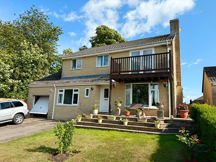 4 Bedroom Detached House To Rent In Dancing Lane, Wincanton, BA9