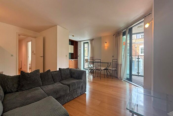 1 Bedroom Apartment To Rent In St Williams Court, Gifford Street, London, N1