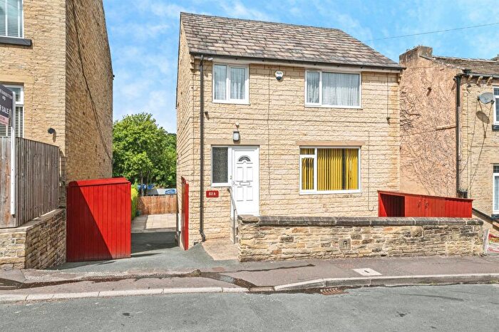 5 Bedroom Detached House For Sale In Brooke Street, Rastrick, Brighouse, HD6