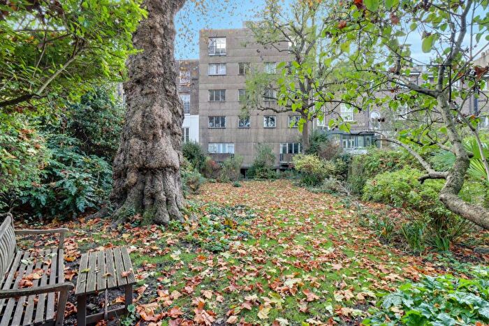 Apartment For Sale In Regents Park Road, Primrose Hill, NW1