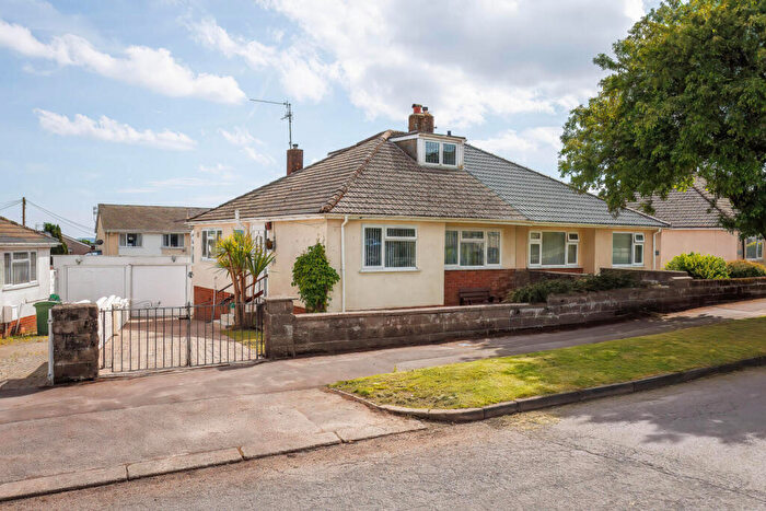 3 Bedroom Semi-Detached Bungalow For Sale In Heol Uchaf, Cardiff, CF14