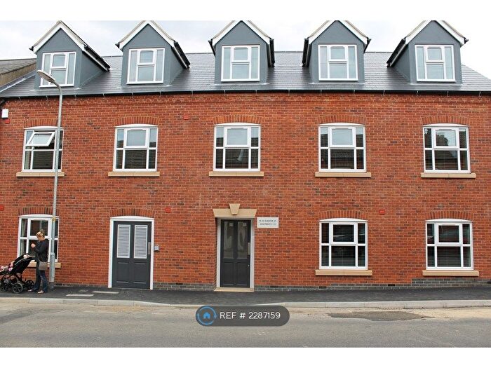 1 Bedroom Flat To Rent In Dunster Street, Northampton, NN1