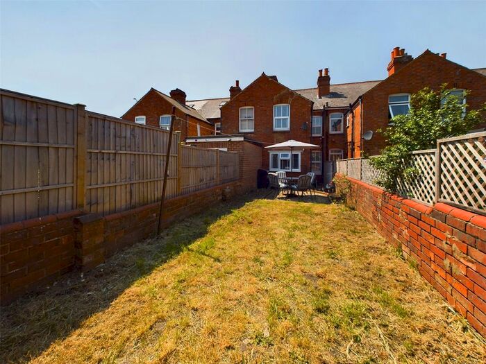 2 Bedroom Terraced House For Sale In Collis Street, Reading, Berkshire, RG2