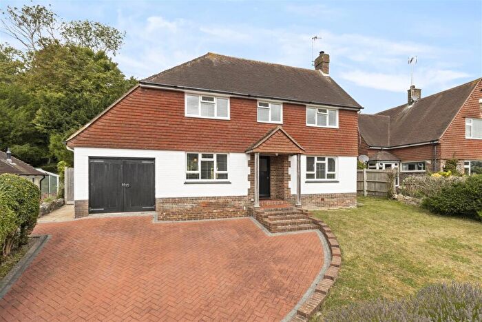 3 Bedroom Detached House For Sale In Melvill Lane, Eastbourne, BN20
