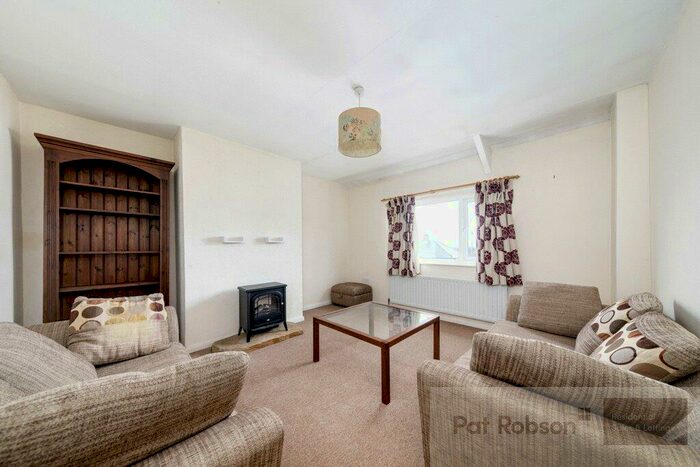 2 Bedroom Apartment To Rent In Knarsdale Place, West Denton, Newcastle Upon Tyne, NE5