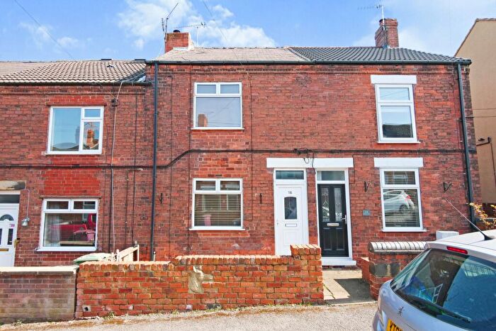 2 Bedroom Terraced House To Rent In Queen Street, Pilsley, Chesterfield, S45