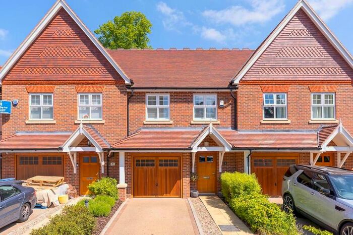 3 Bedroom Terraced House To Rent In Akers Court, Welwyn, AL6